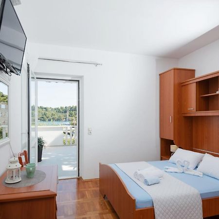 Guesthouse Sanela Pomena Dış mekan fotoğraf