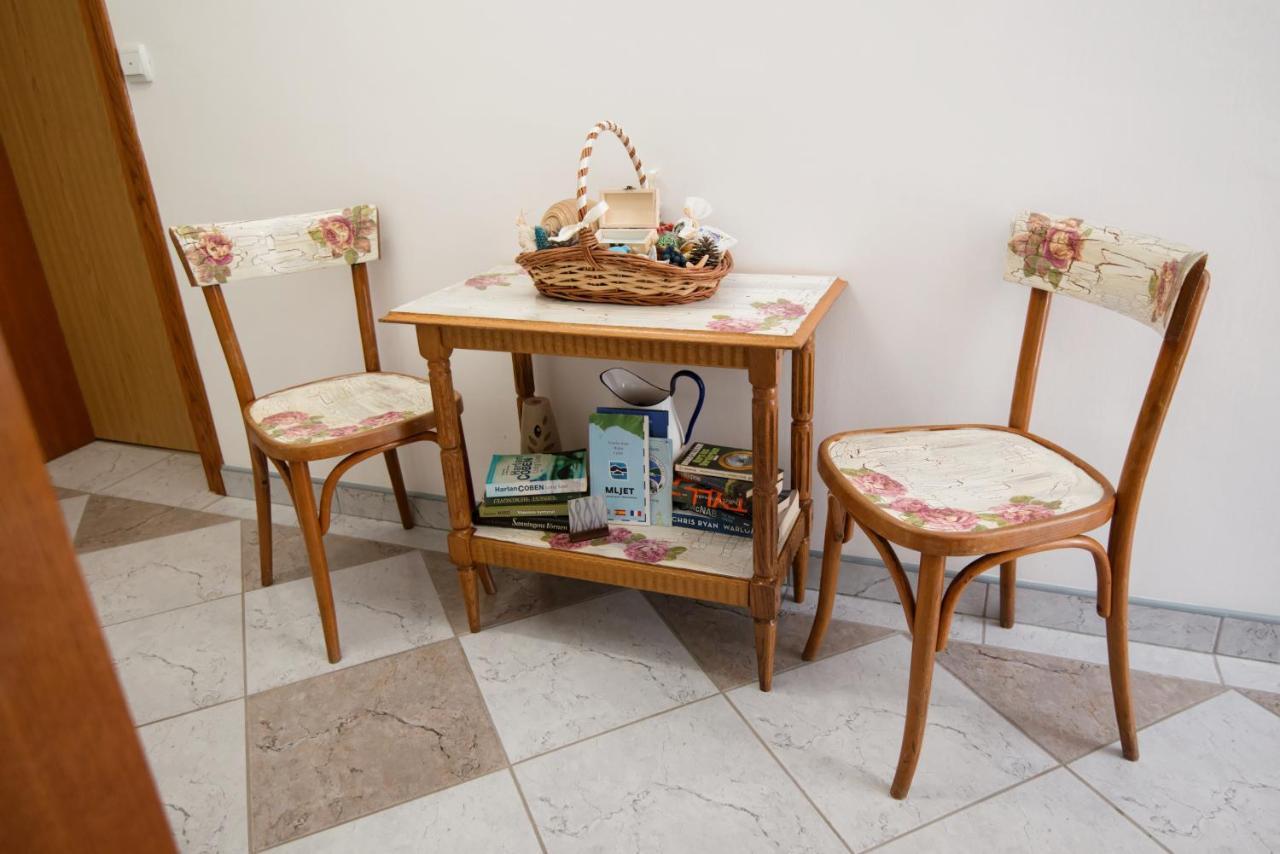 Guesthouse Sanela Pomena Dış mekan fotoğraf