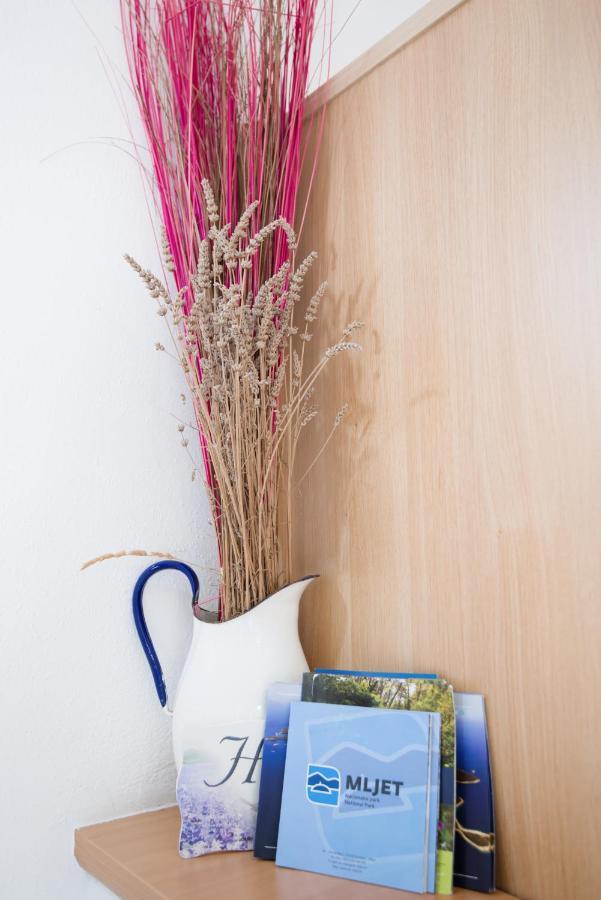 Guesthouse Sanela Pomena Dış mekan fotoğraf
